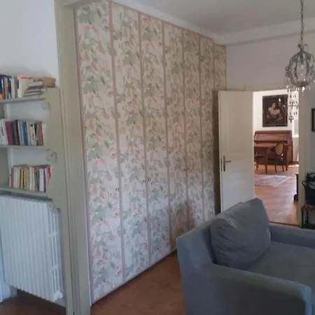 Relais Lola Apartamento Bolonia
